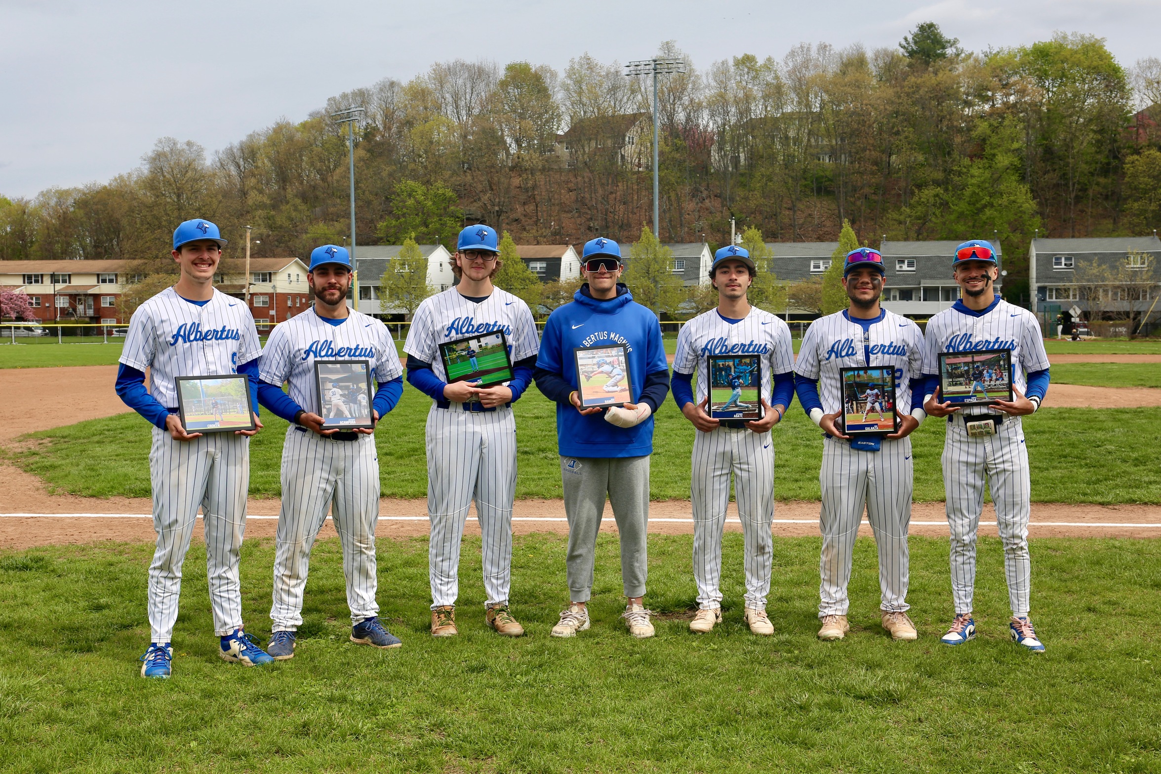 Baseball's Season Comes To An End After Split With Elms