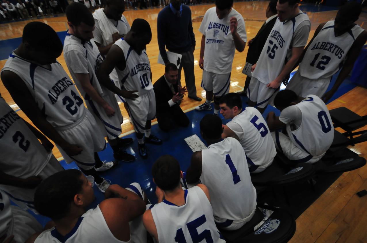 Falcons Season Ends in ECAC Semifinals 66-61