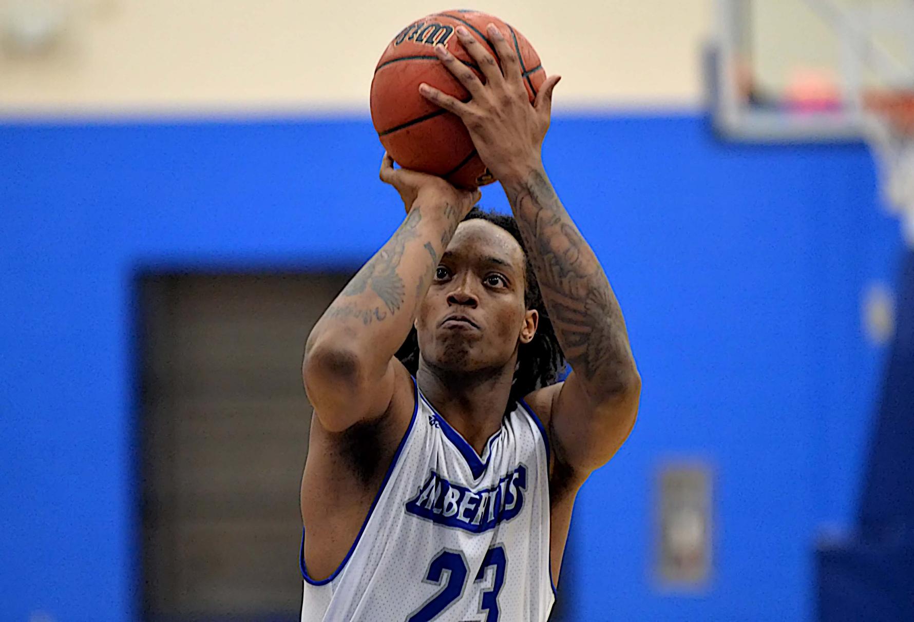 Photo By: Ron Waite/Photosportacular