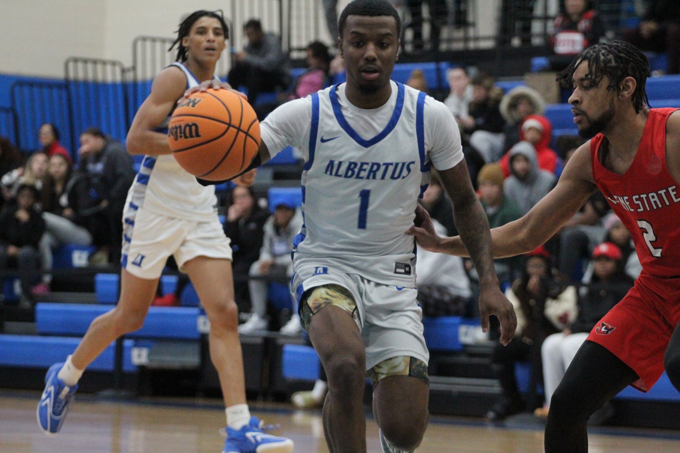 Men's Basketball Suffers First Loss At Hands Of No. 7 Keene State