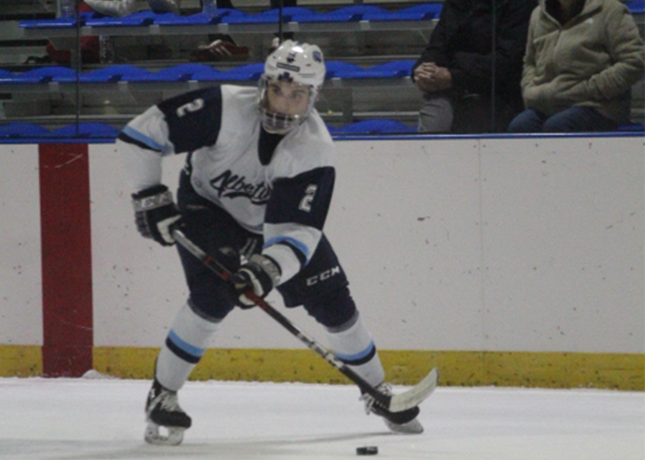 Lavoie's Overtime Goal Gives Men's Hockey Upset Win Over No. 10 Salve Regina