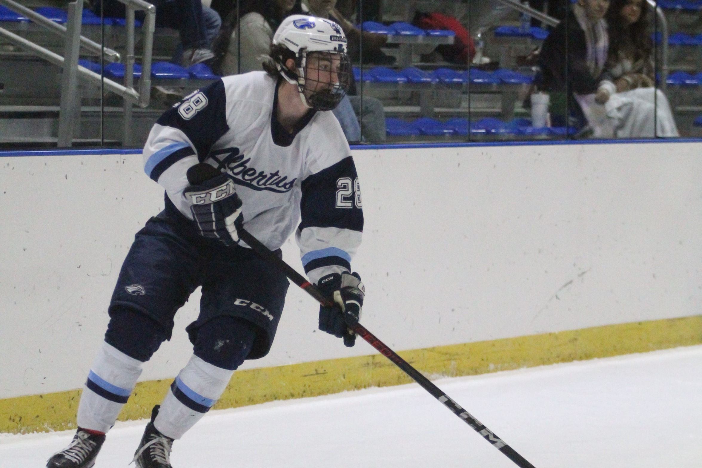 Zeth Kindrachuk Scores Twice As Men's Ice Hockey Shuts Out Neumann