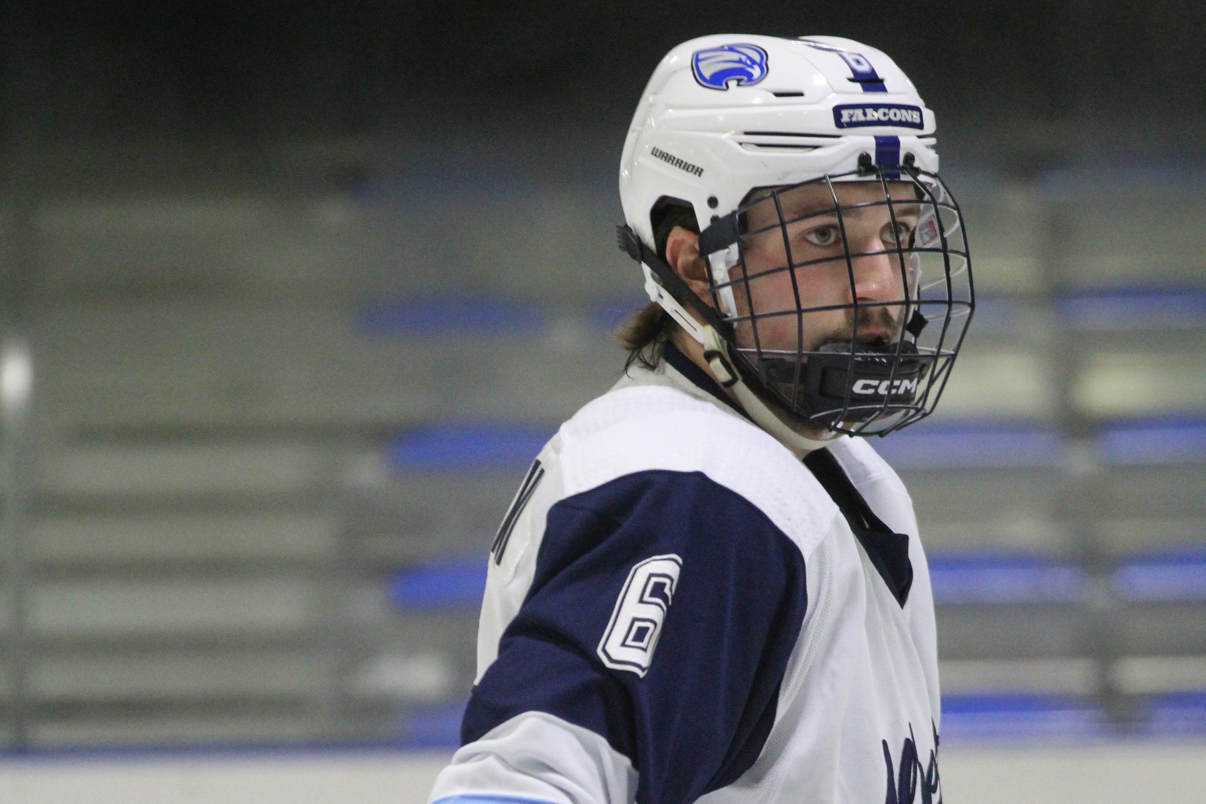 Men's Hockey Blanks Nichols