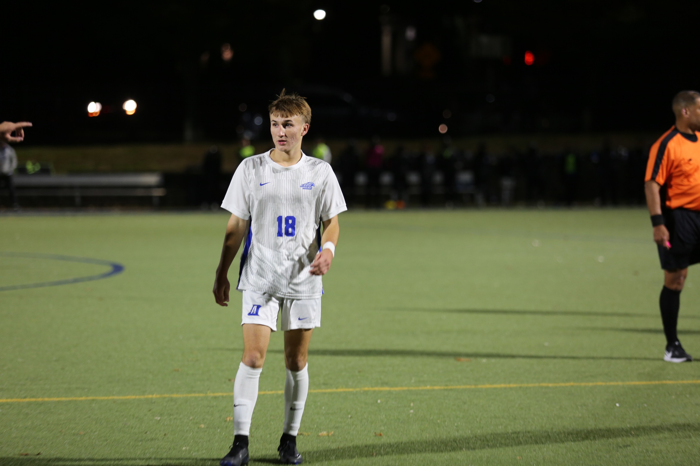 Wilczynski's Late Goal Keeps Men's Soccer Unbeaten In GNAC As Falcons Tie JWU