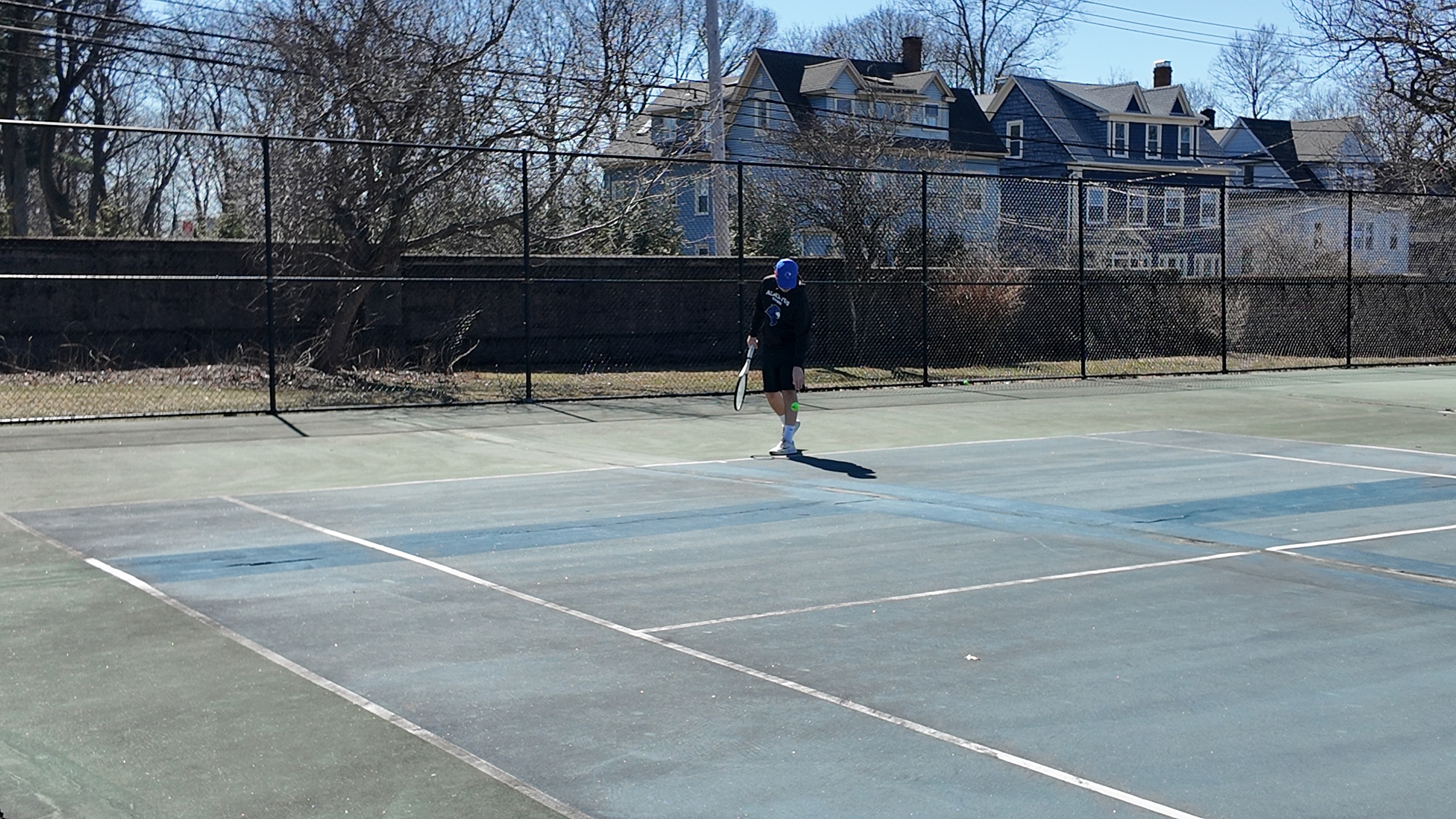 Men's Tennis Picks Up First Win of Season In Shutout Of Lehman