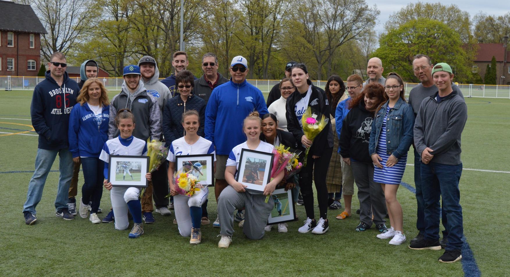 Softball Splits Twinbill vs. Saint Joseph&rsquo;s (Me.) on Senior Day