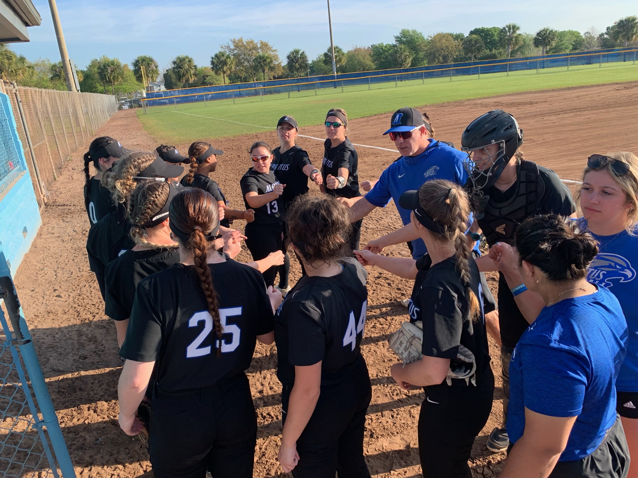 Softball Downed in Two Close Games Against Plymouth State and Ripon