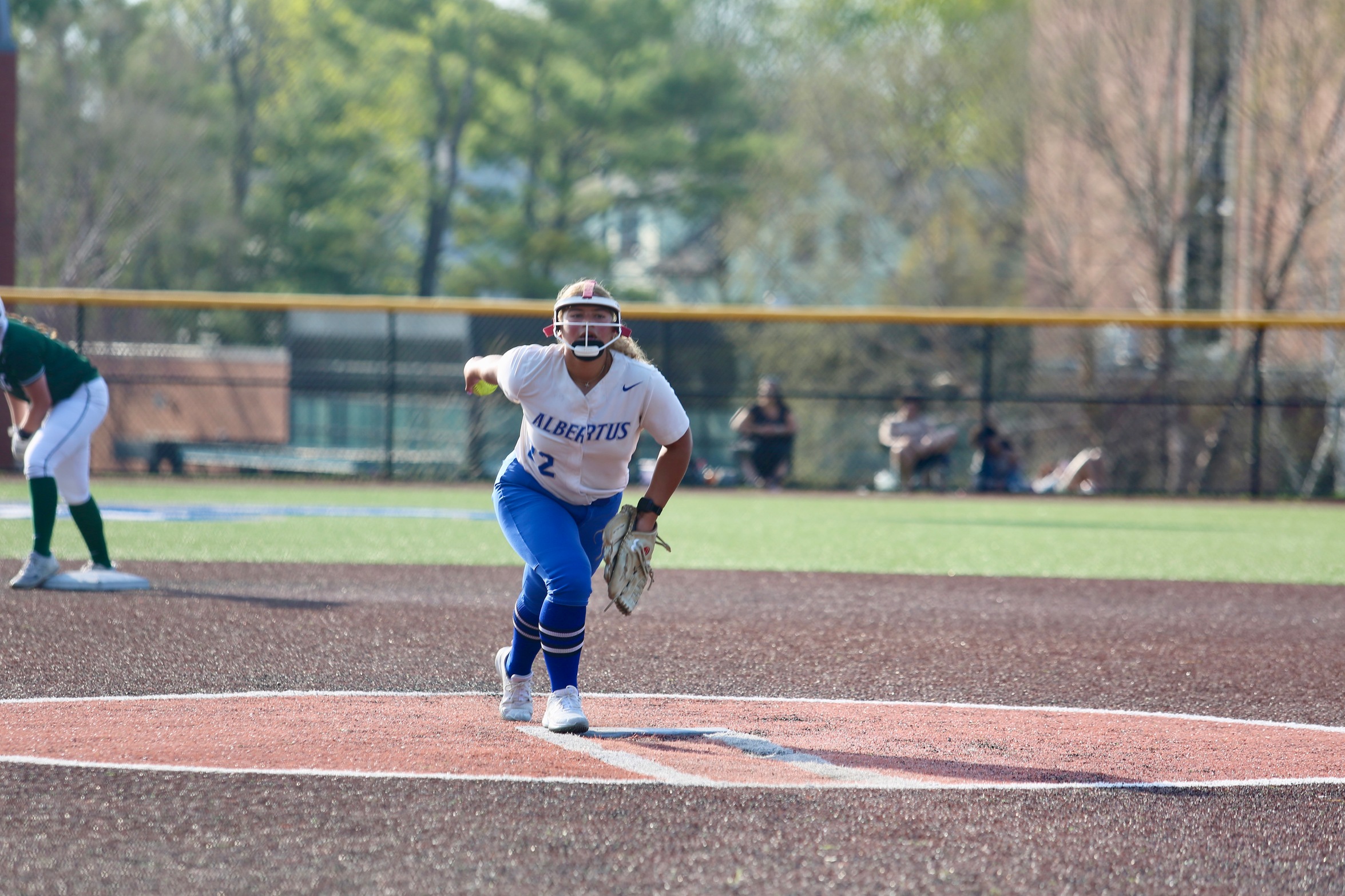 Softball Splits With SJC In Regular Season Finale