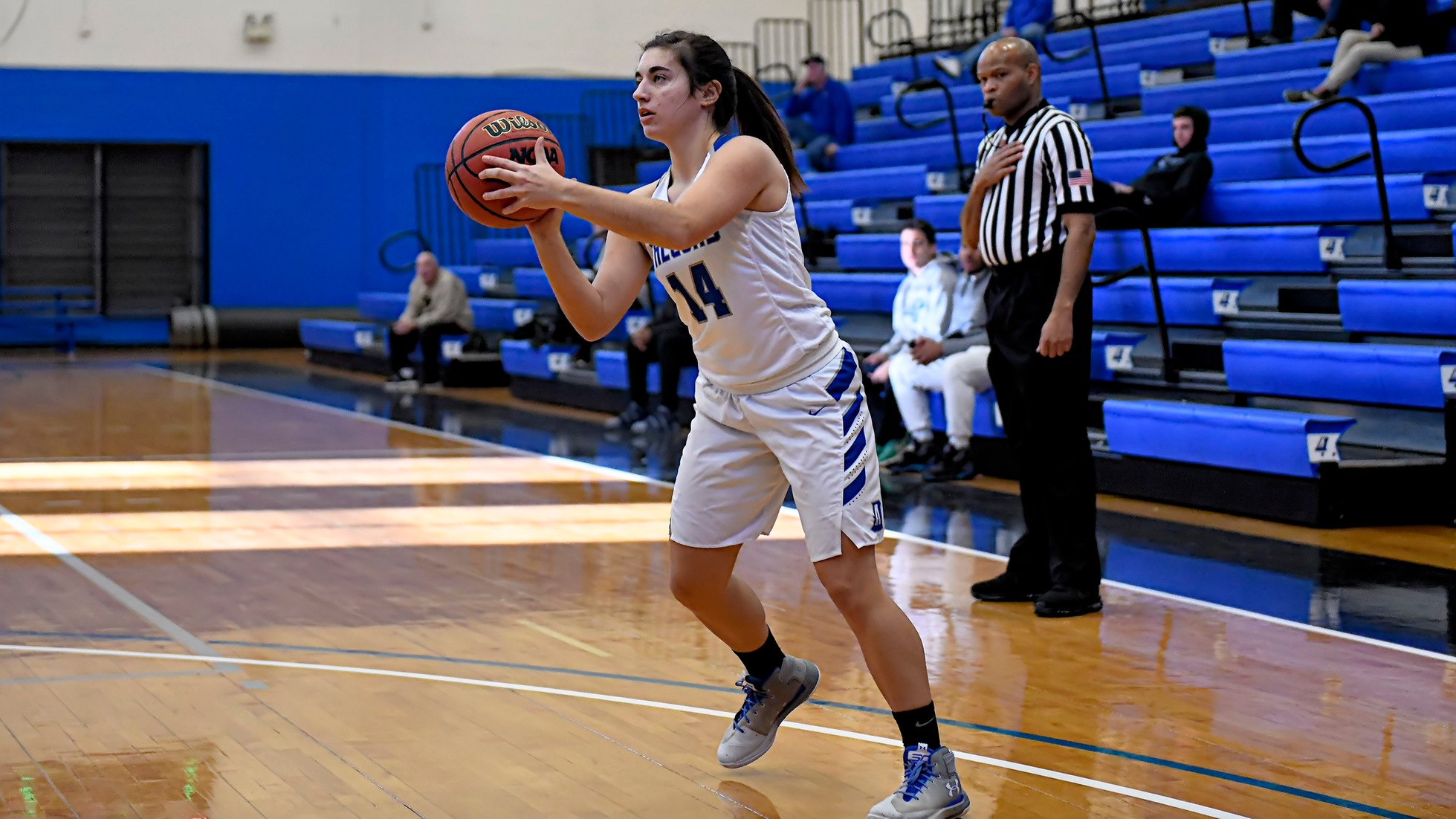 Photo by: Ron Waite/Photosportacular