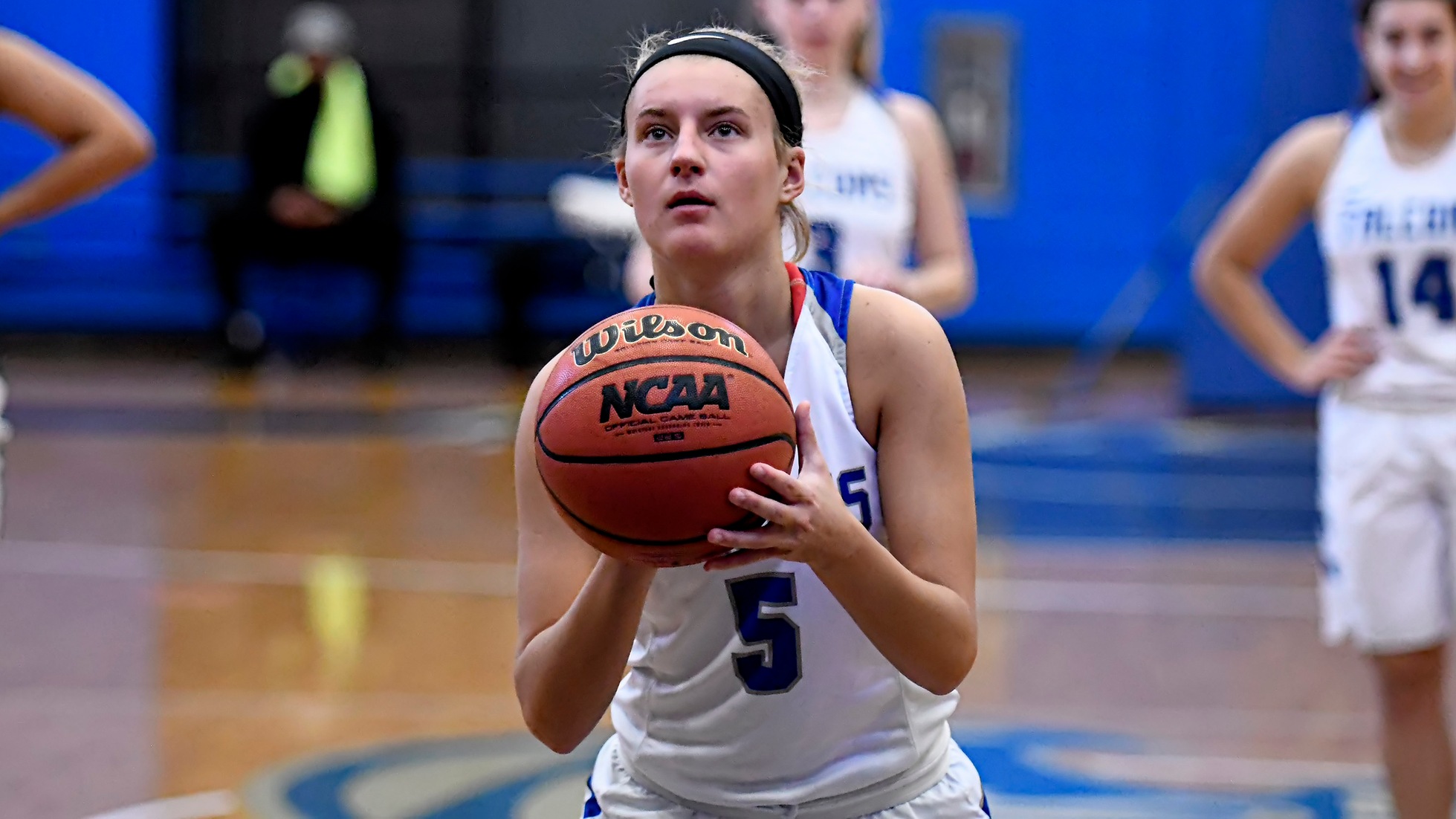 Photo by: Ron Waite/Photosportacular