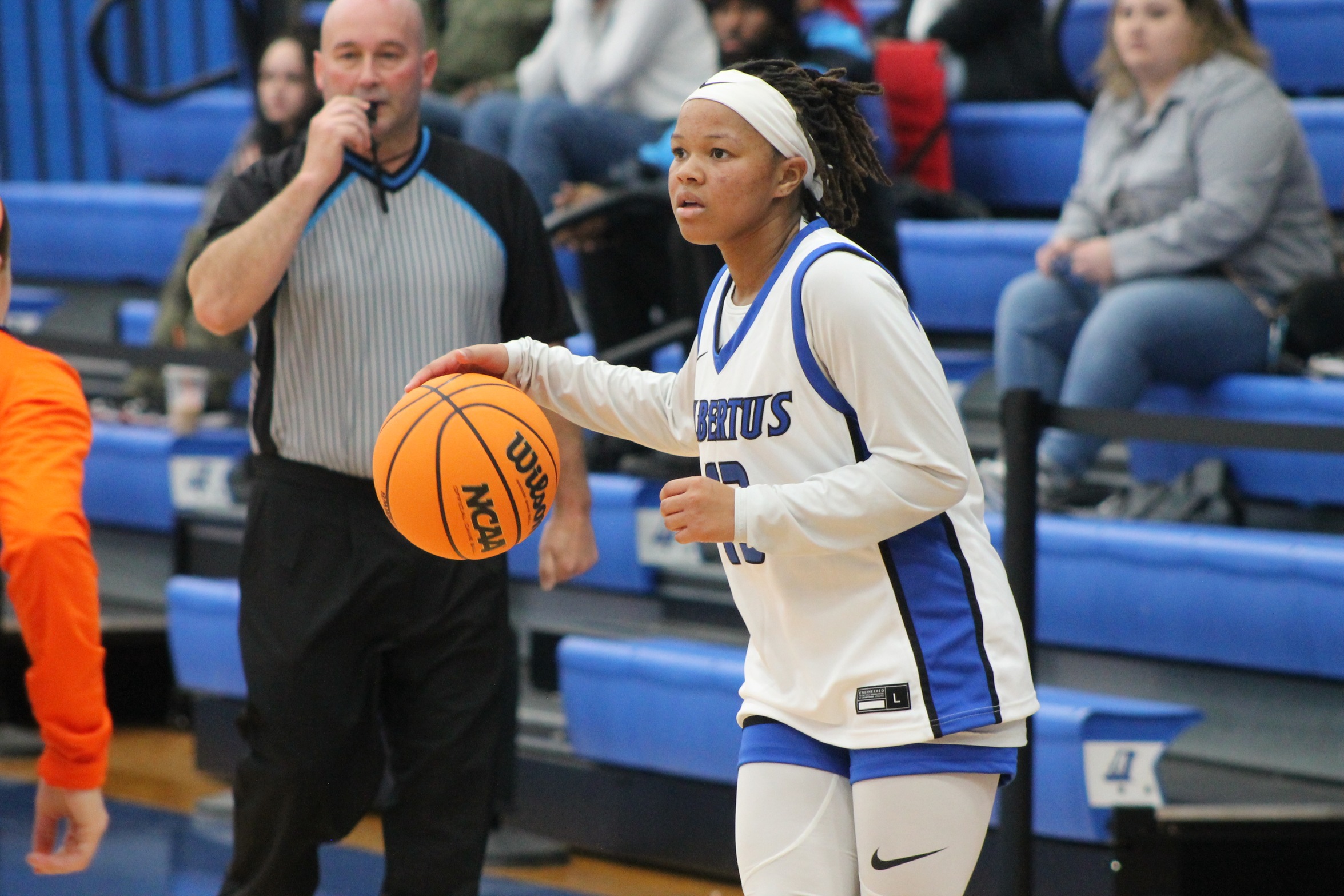 Women's Basketball Comes Back to Take Down Coast Guard in Overtime