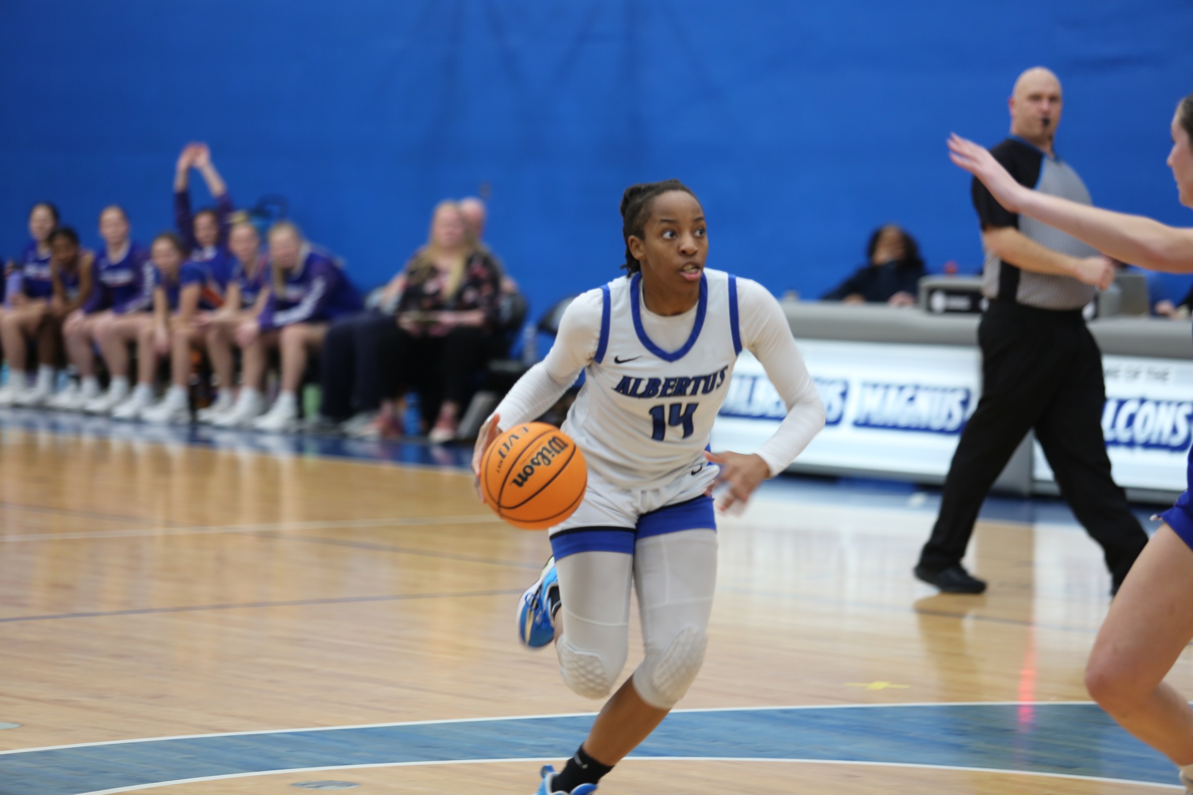 Women's Basketball Wins Fourth Straight, Remain Unbeaten In GNAC After Topping Lasell