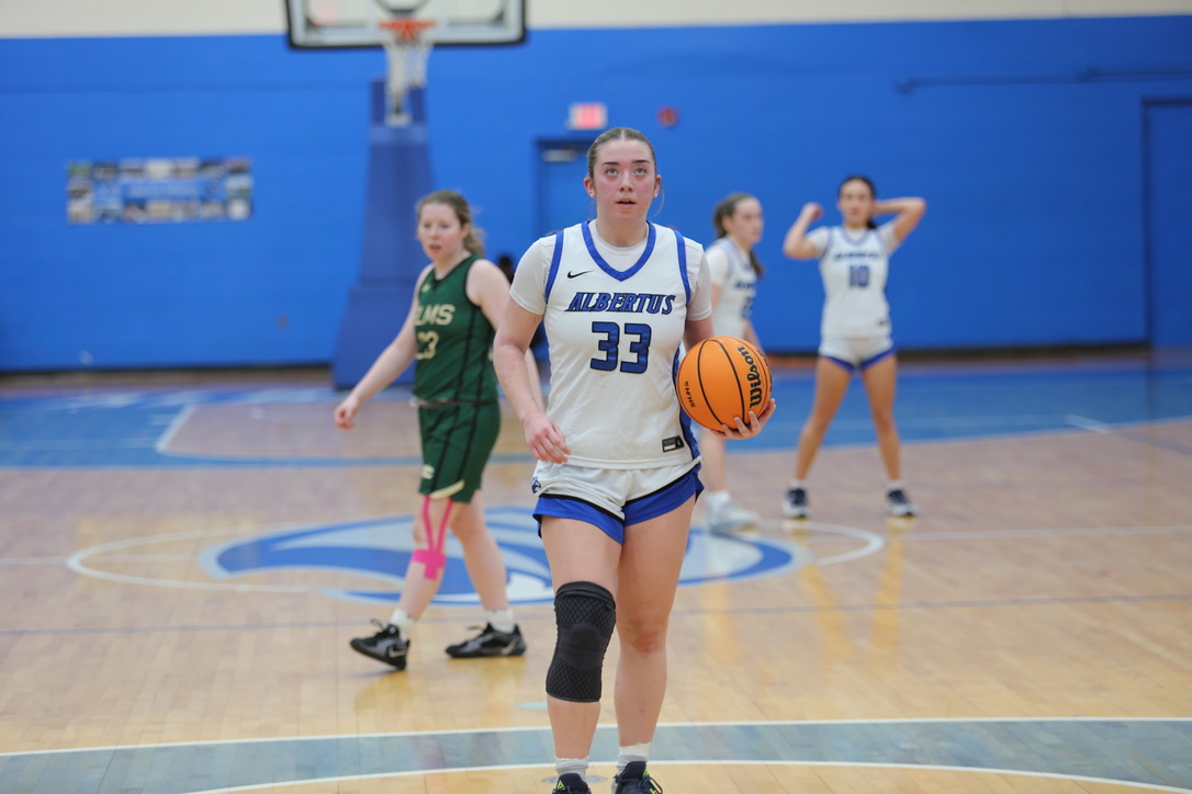 Three Players Score In Double Figures, But Women's Basketball Loses To SJC
