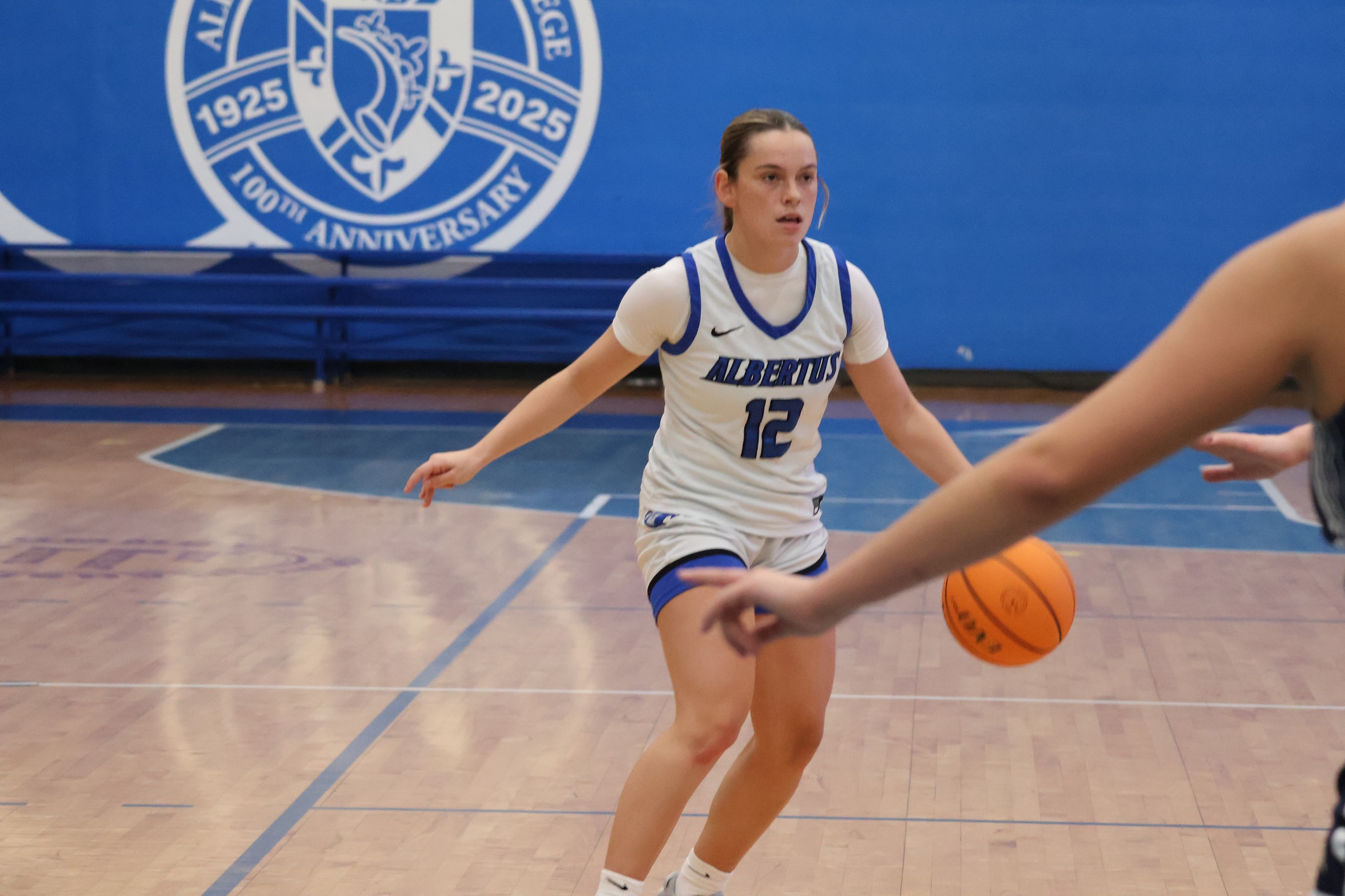 Women's Basketball Drops Road Game To Babson