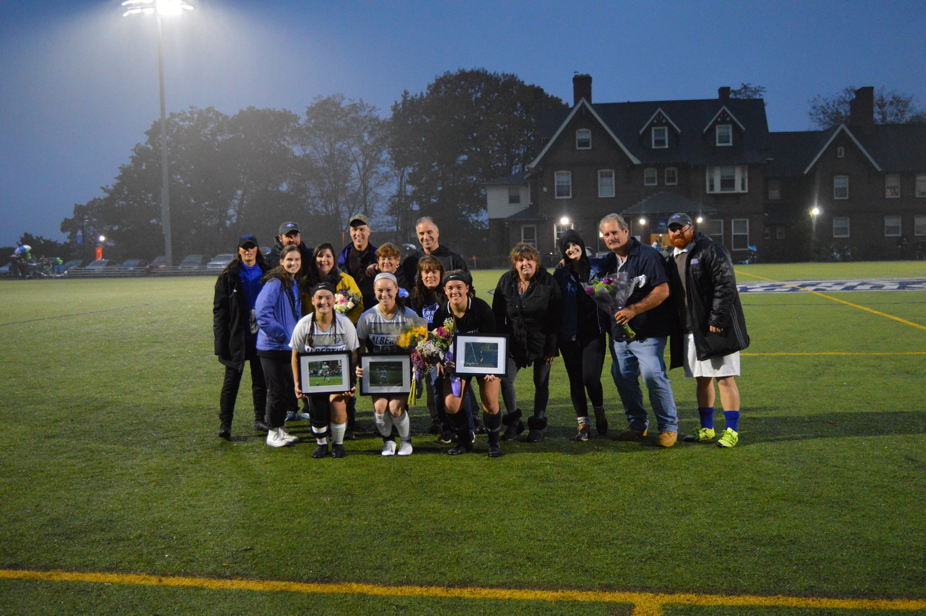 Women's Soccer Shuts Down University of Saint Joseph (CT) on Senior Night