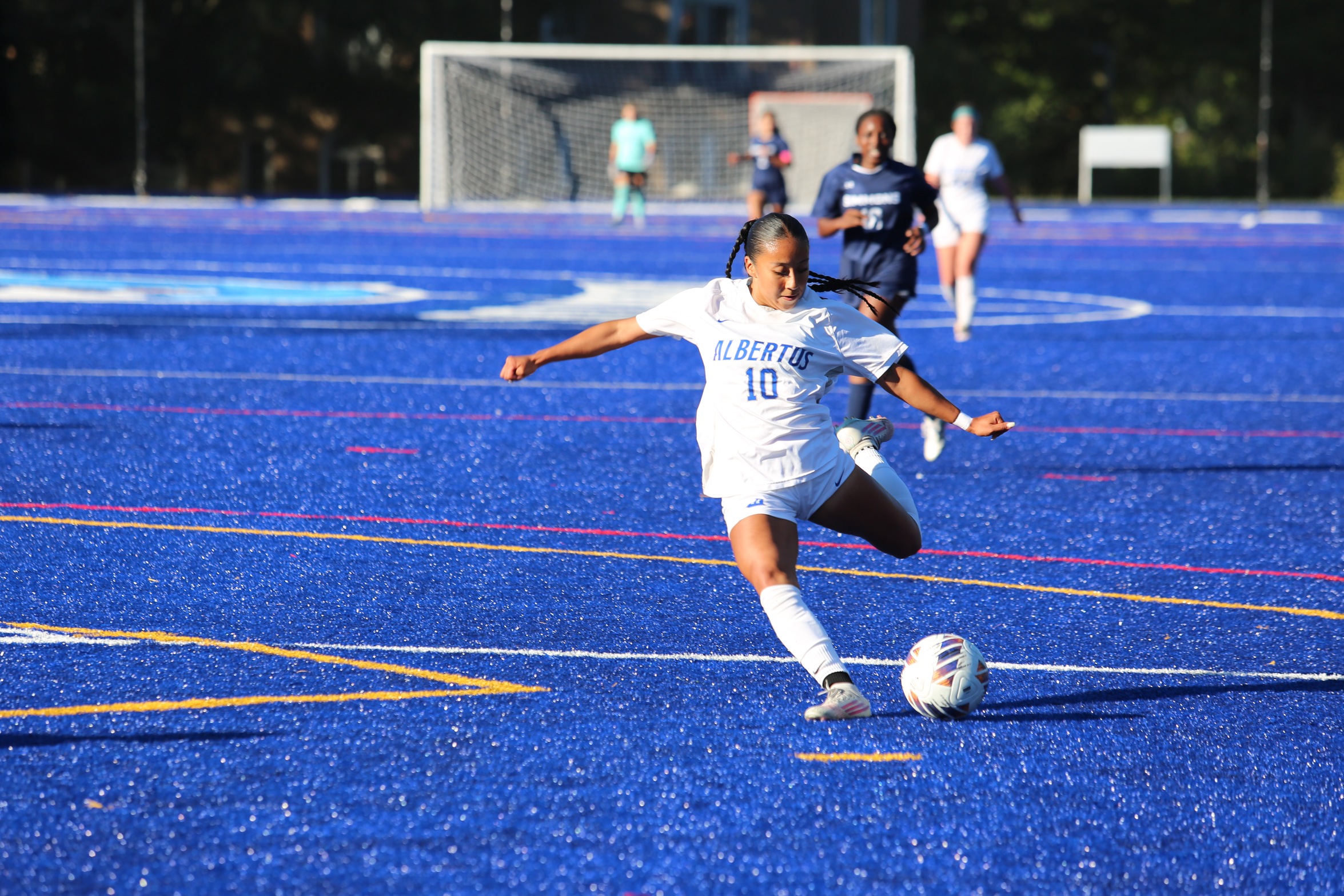 Women's Soccer Unbeaten Streak Snapped In Loss To Rivier