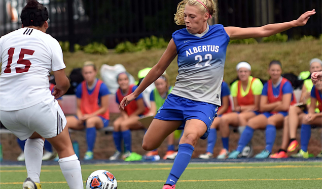 Simmons Tops Women's Soccer, 2-1, in GNAC Action